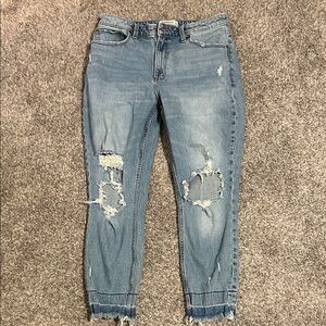 Abercrombie & Fitch Light Blue Distressed Cropped Jeans
